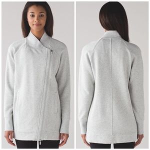 LULU LEMON back to it wrap